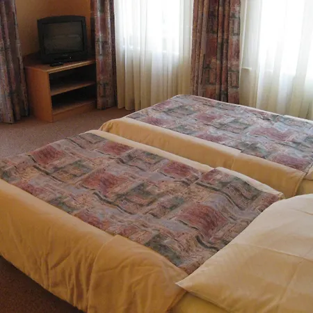 Lazenska Lecebna Manes 3*
