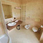 Hotel Lazenska Lecebna Manes 3*