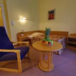 Lazenska Lecebna Manes 3* Karlovy Vary