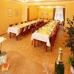 Lazenska Lecebna Manes 3*