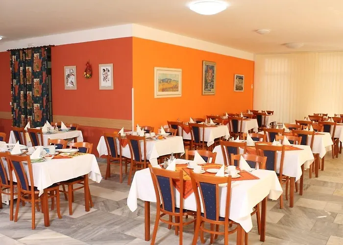 Lazenska Lecebna Manes 3* Karlovy Vary