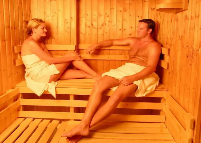 Hotell Lazenska Lecebna Manes