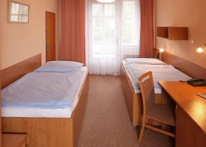 Lazenska Lecebna Manes Hotell Karlovy Vary