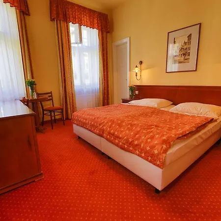 Lazenska Lecebna Manes Hotel Karlovy Vary